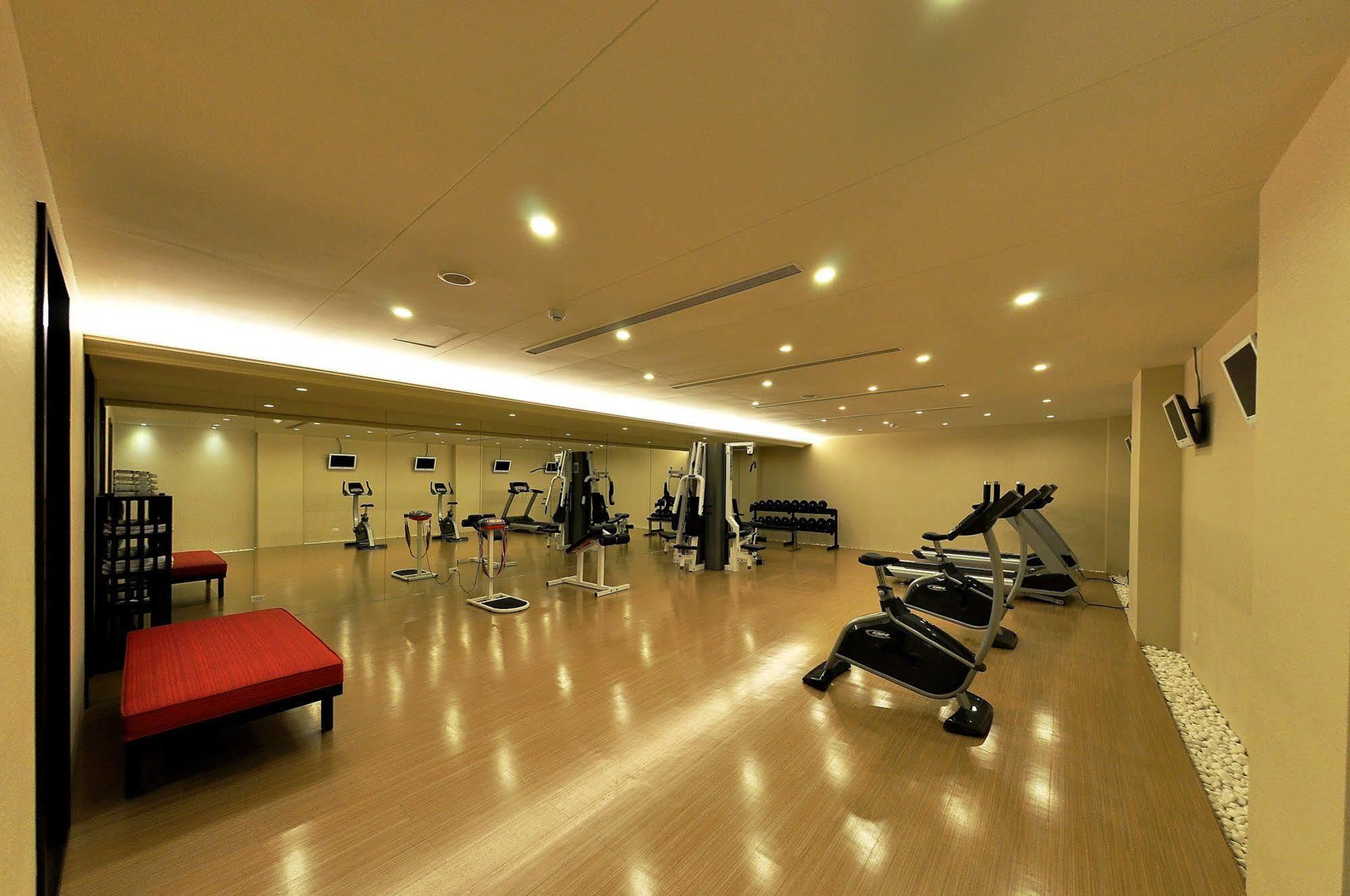 Sol Hotel Kota Hsinchu Bagian luar foto